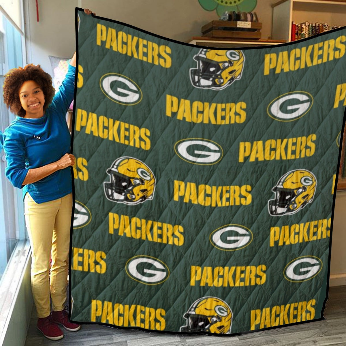 Green Bay Football Game Day Lightweight & Breathable Quilt With Edge-wrapping Strips