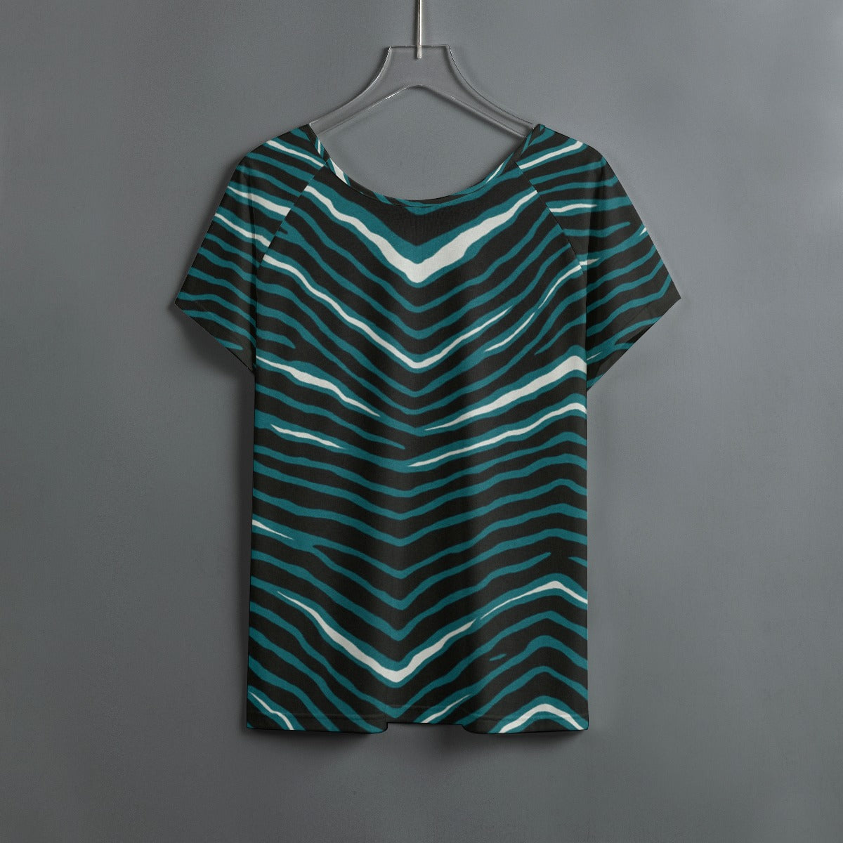 Philadelphia Football Game Day All-Over Print Women's Round Neck T-shirt With Raglan Sleeve
