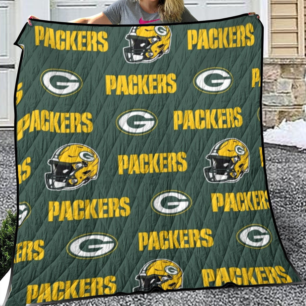 Green Bay Football Game Day Lightweight & Breathable Quilt With Edge-wrapping Strips