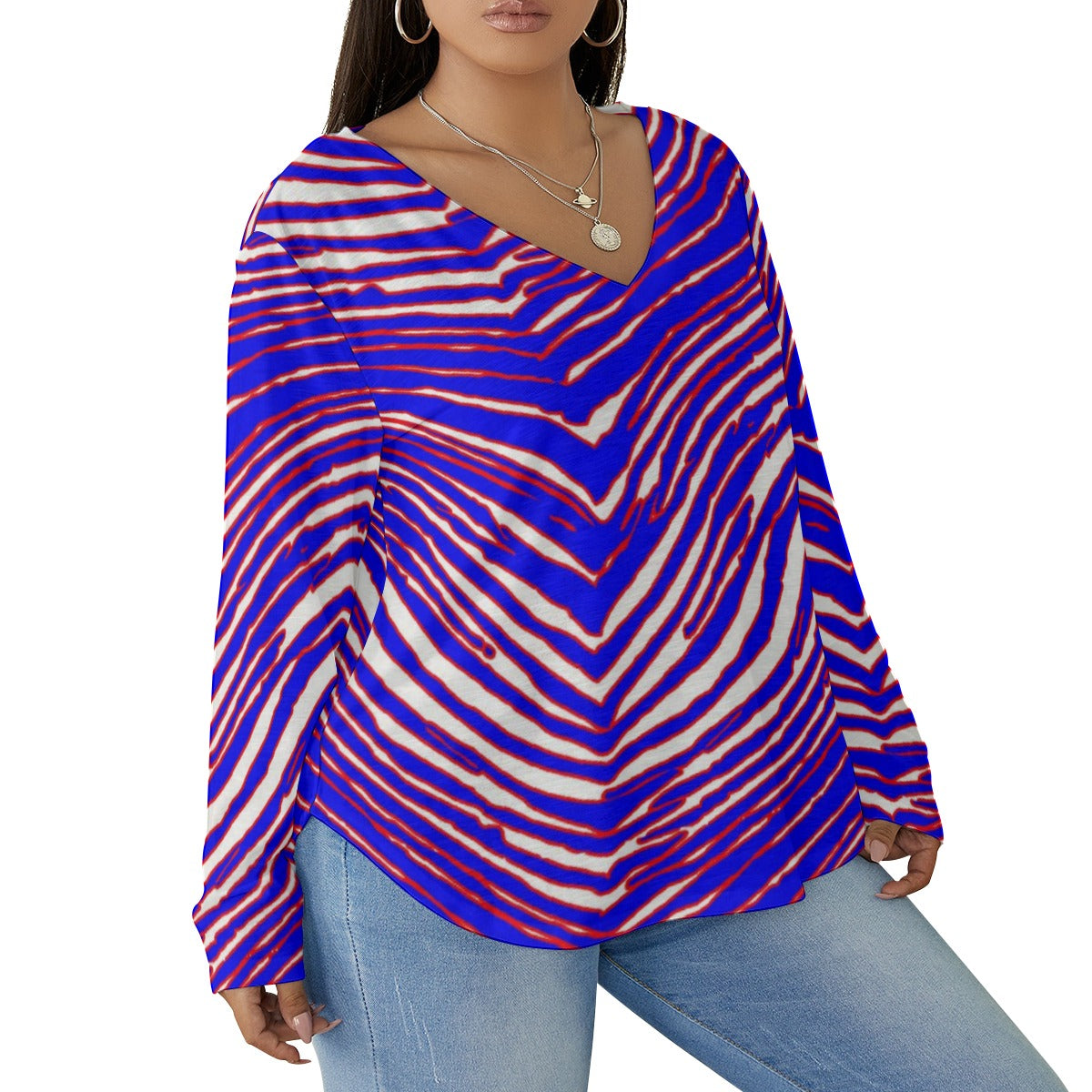Buffalo Bills Zubaz Women's V-neck T-shirt With Curved Hem(Plus Size)