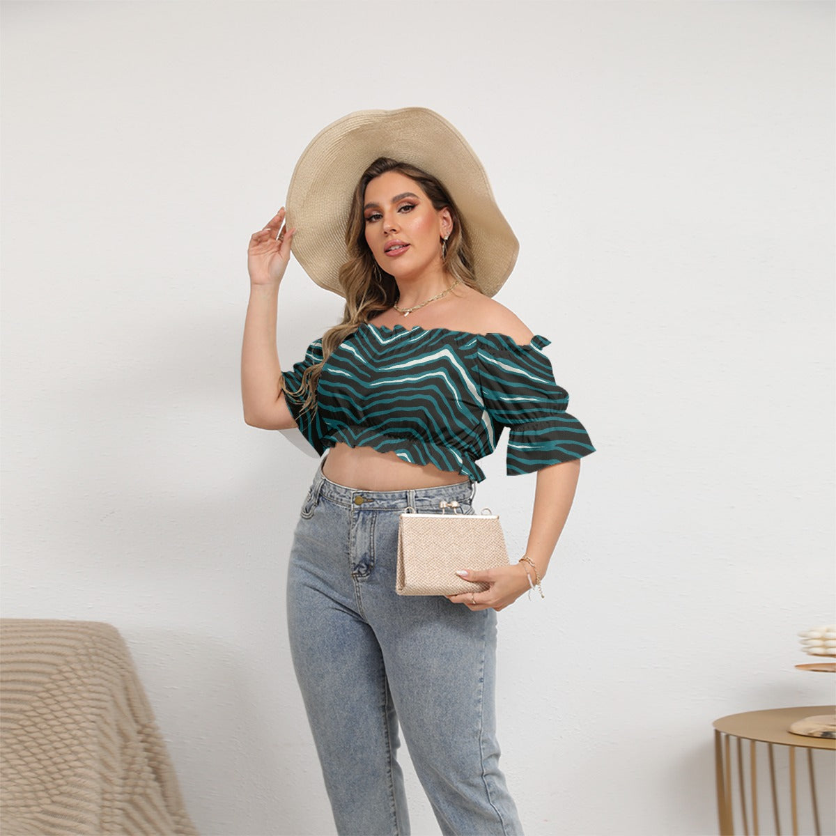 Philadelphia Football Game Day All-Over Print Women's Off-shoulder Cropped Top With Short Puff Sleeve