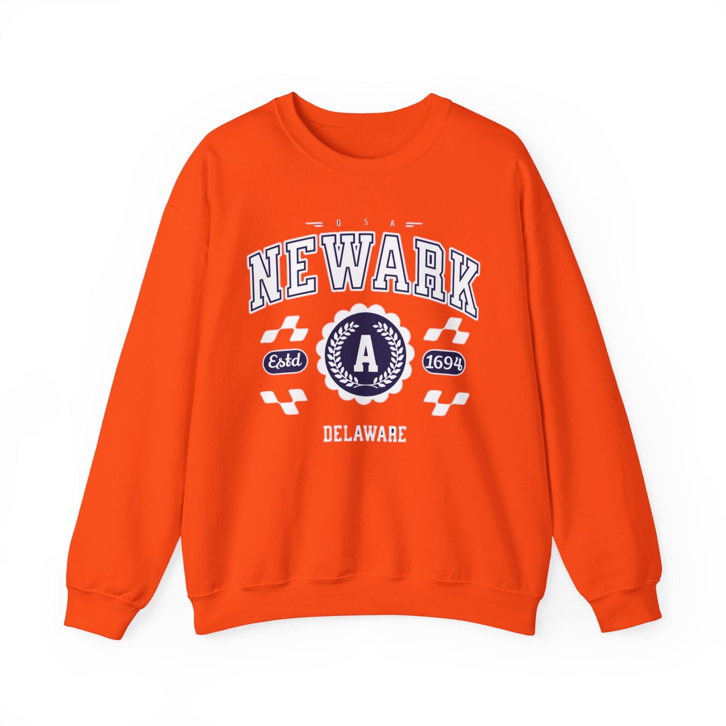 Vintage Newark Delaware Athletic Sports Design varsity pullover sweater Crewneck Sweatshirt