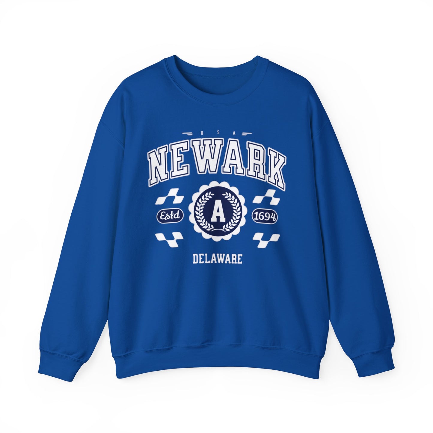 Vintage Newark Delaware Athletic Sports Design varsity pullover sweater Crewneck Sweatshirt