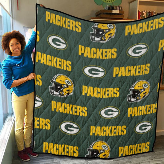 Green Bay Football Game Day Lightweight & Breathable Quilt With Edge-wrapping Strips