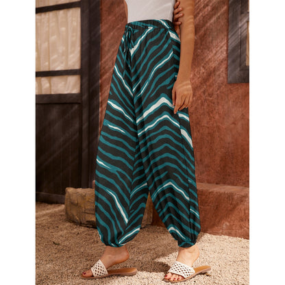 Philadelphia Football Game Day All-Over Print Women's Carrot Pants